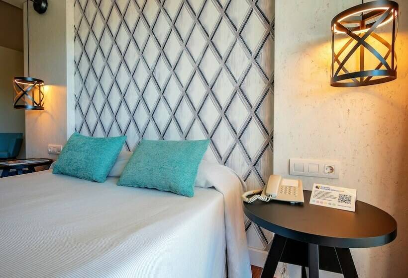 اتاق خانوادگی, Golden Donaire Beach