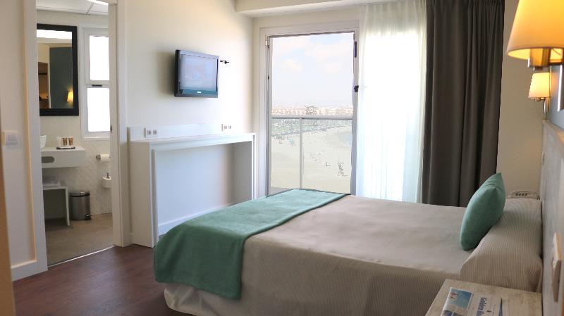 Triple Room Sea View, Golden Donaire Beach