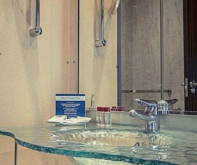 Номер Стандарт, Gran Via