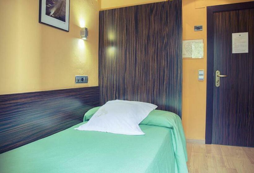 Номер Стандарт Индивидуальный, Gran Via