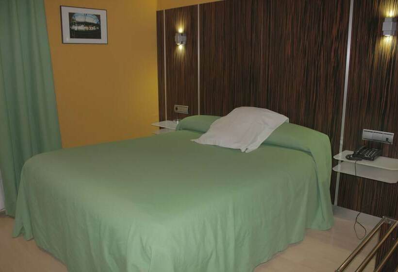 Номер Стандарт Индивидуальный, Gran Via