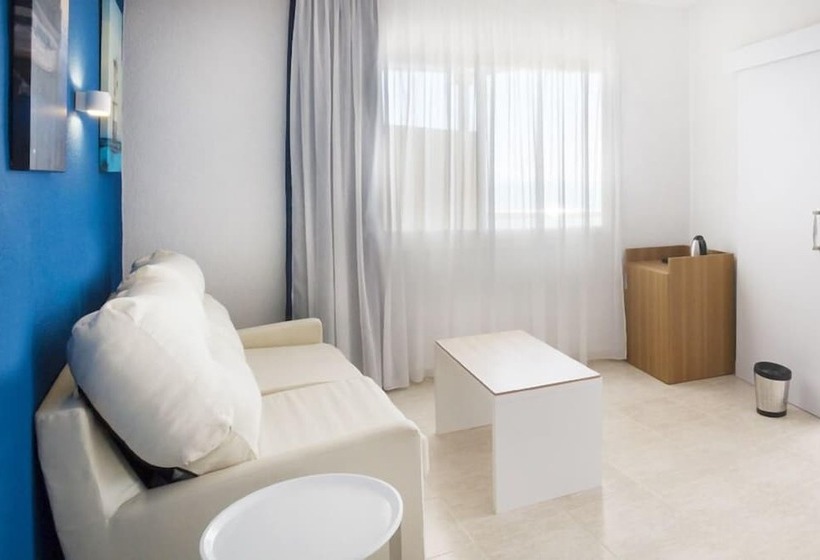 غرفة قياسية رباعية مطلة على البحر, Ibersol Torremolinos Beach