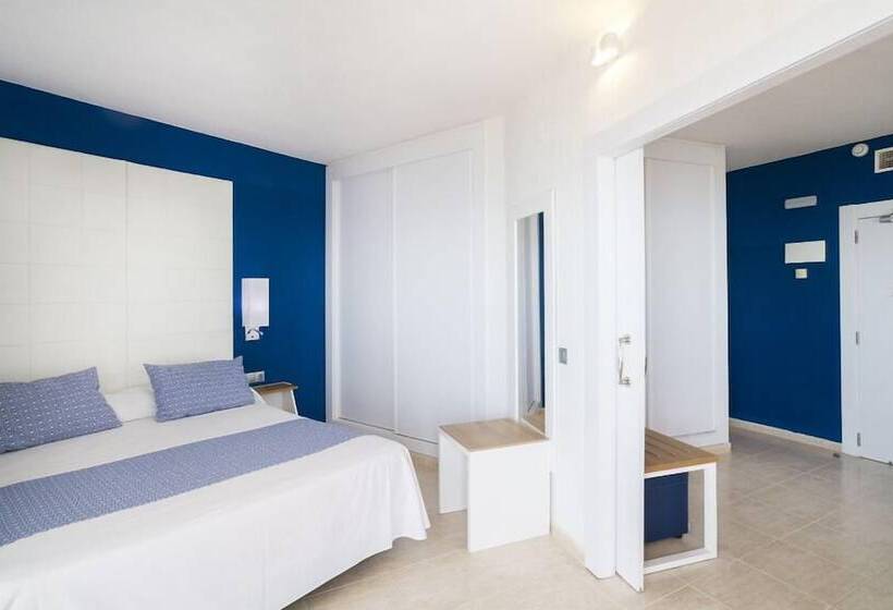 غرفة قياسية رباعية مطلة على البحر, Ibersol Torremolinos Beach