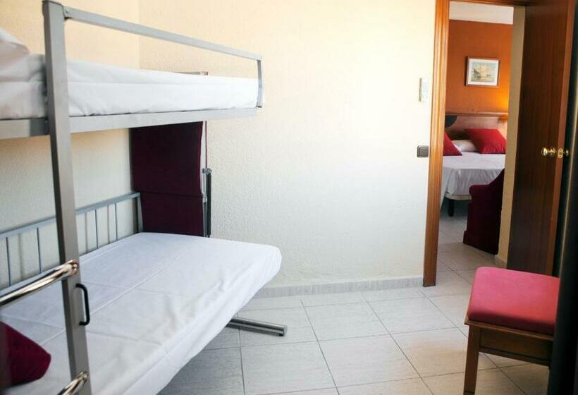 ファミリールーム, Moon Dreams Fuengirola