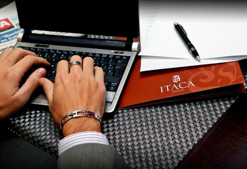 ファミリールーム, Moon Dreams Fuengirola