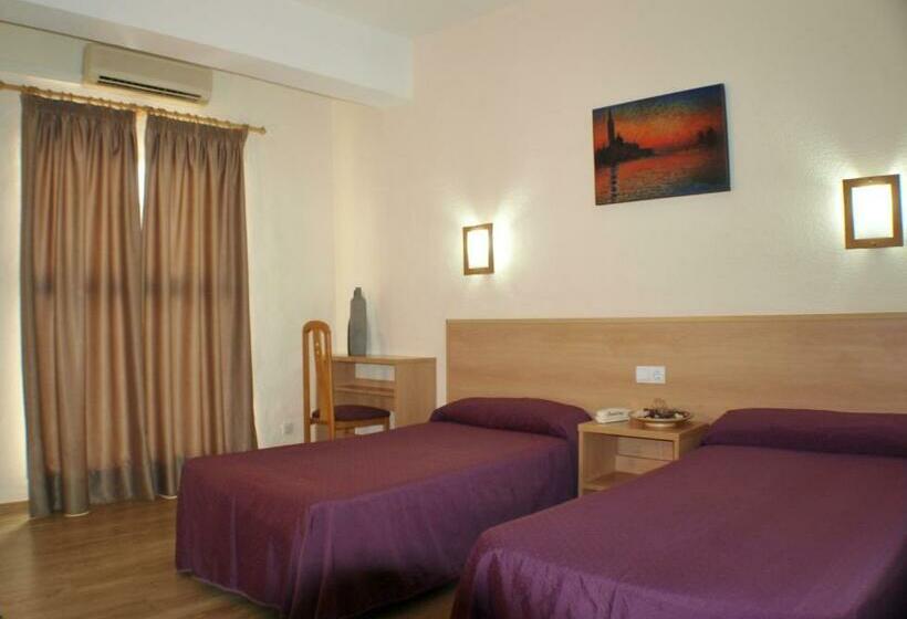 标准单人间, Kristal