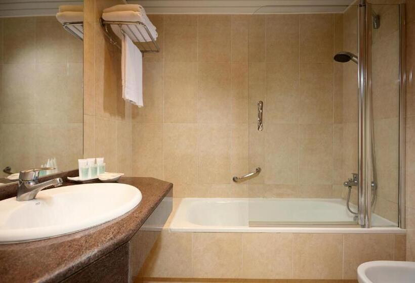 标准间侧面带海景, Las Arenas, Affiliated by Melia