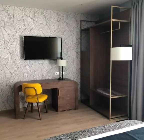 Premium Zimmer mit Terrasse, Lima   Adults Recommended