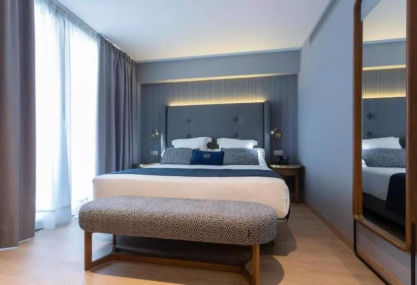 Premium Zimmer mit Terrasse, Lima   Adults Recommended