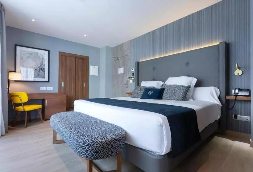 Premium Zimmer mit Terrasse, Lima   Adults Recommended