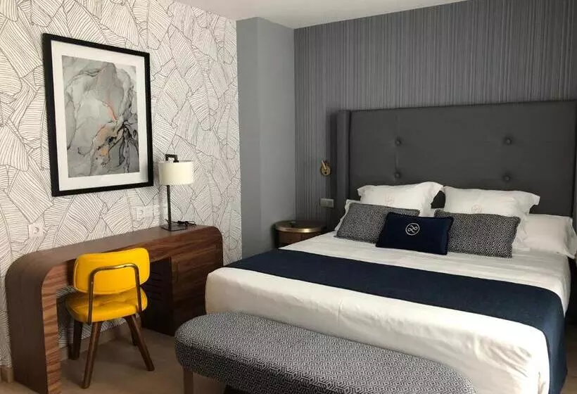 Premium Zimmer mit Terrasse, Lima   Adults Recommended