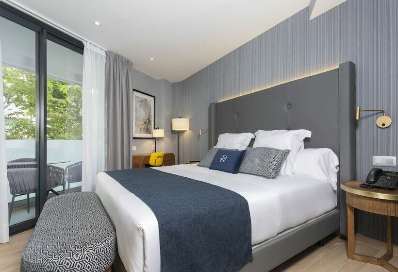 غرفة قياسية مزوَّدة بتراس, Lima   Adults Recommended