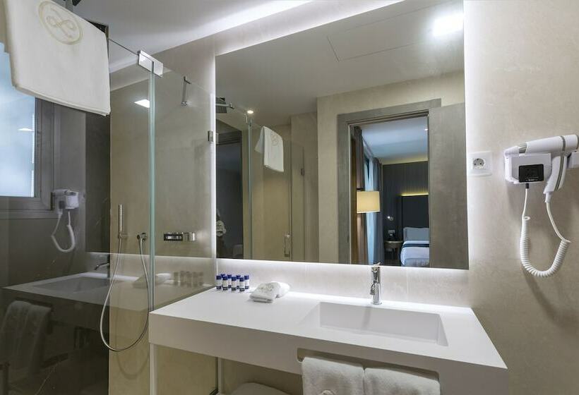 غرفة قياسية مزوَّدة بتراس, Lima   Adults Recommended