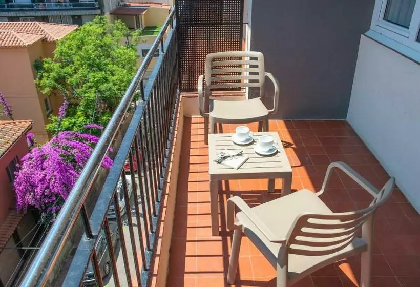 اتاق استاندارد با بالکن, Lloret Santa Rosa by Pierre & Vacances