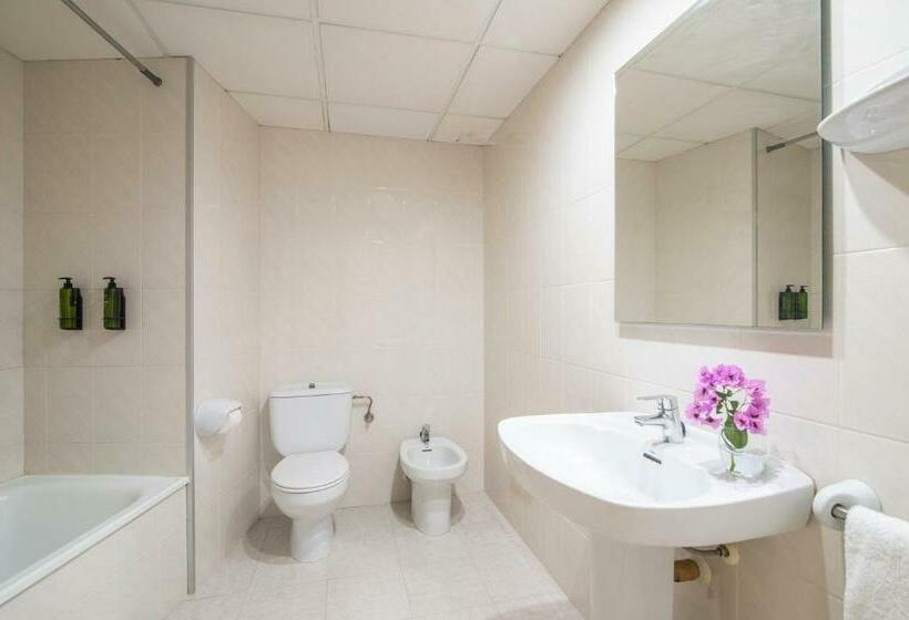 Четырехместный Номер Стандарт, Lloret Santa Rosa By Pierre & Vacances