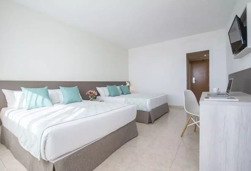 スタンダード４人部屋, Lloret Santa Rosa By Pierre & Vacances