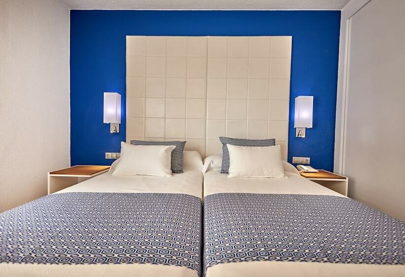 غرفة قياسية ثلاثية, Ibersol Torremolinos Beach