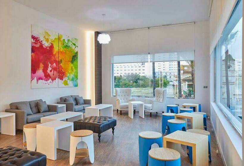 غرفة ديلوكس ثلاثية مطلة على البحر, Ibersol Torremolinos Beach