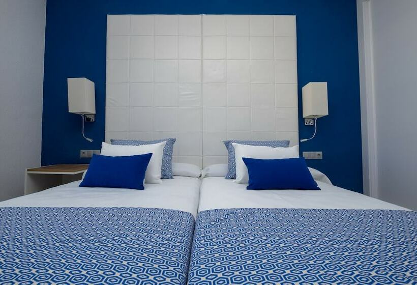 غرفة سوبيريور ذات إطلالة جانبية على البحر, Ibersol Torremolinos Beach