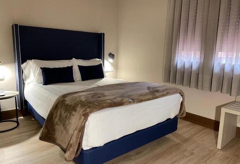 舒适型单人间, Maria Cristina