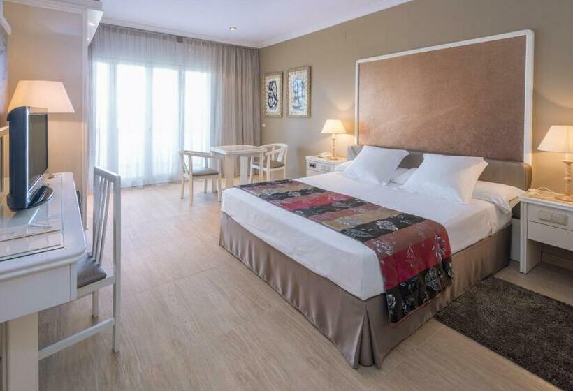 스탠다드 룸, Mas Gallau