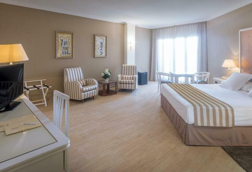 스위트, Mas Gallau