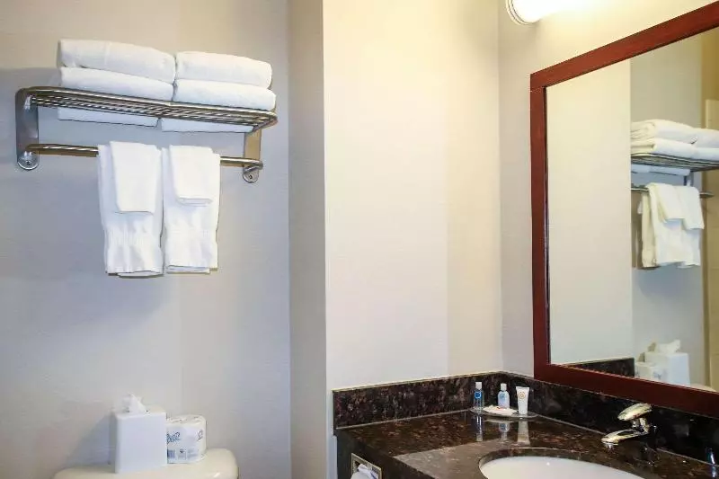 Quarto Premium, Metropol