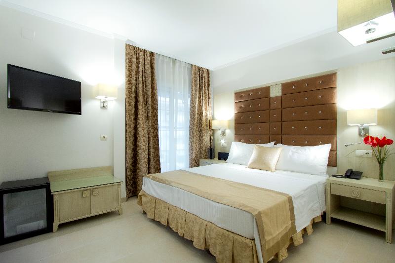 テラス付きスタンダードルーム, Moon Dreams Torremolinos