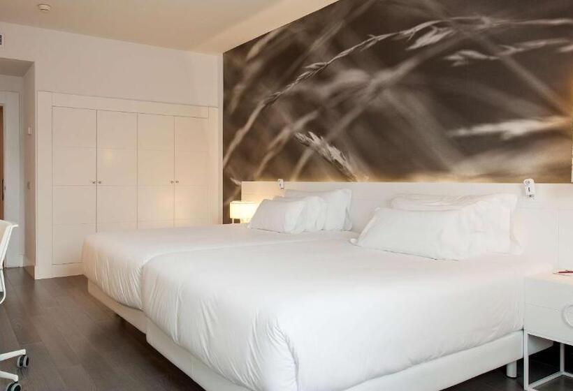 חדר פרמיום, NH Collection Villa De Bilbao