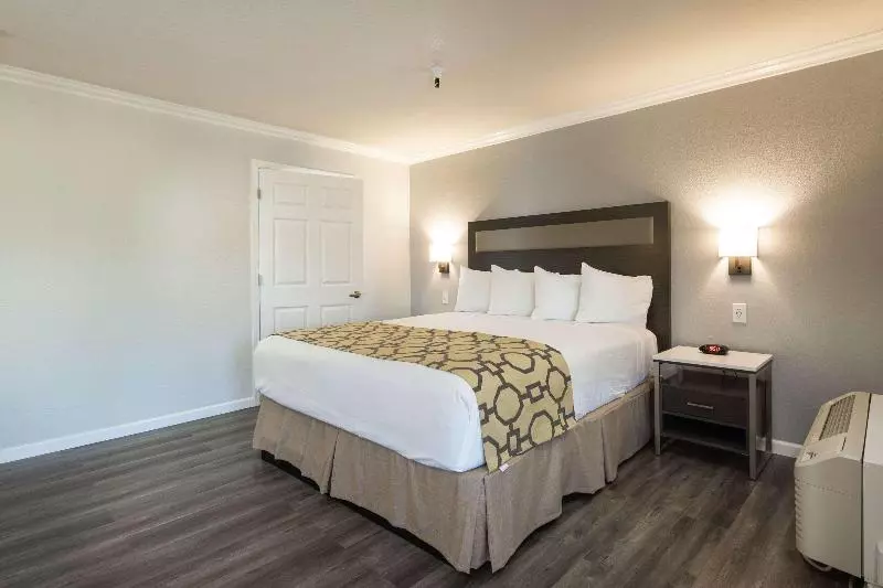 Quarto superior, Num
