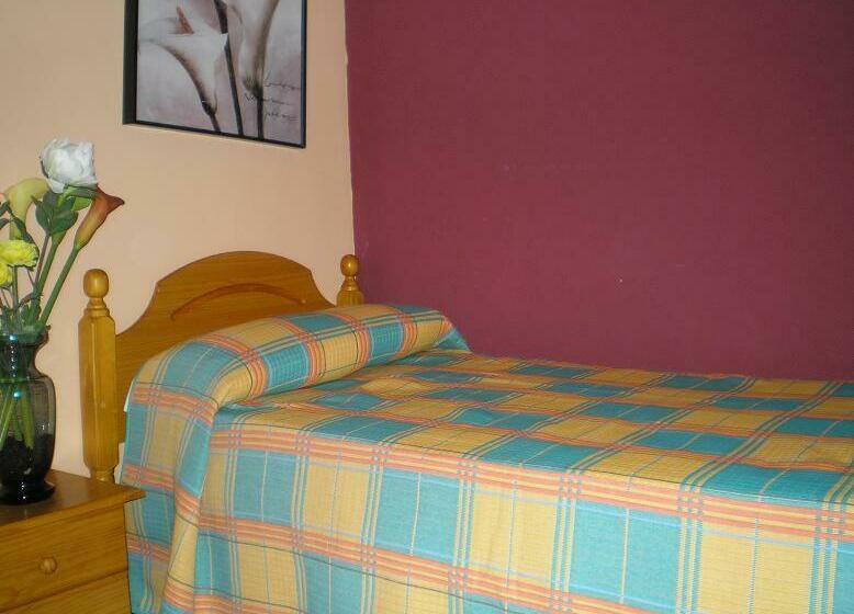 Семейный Номер, Paris Centro