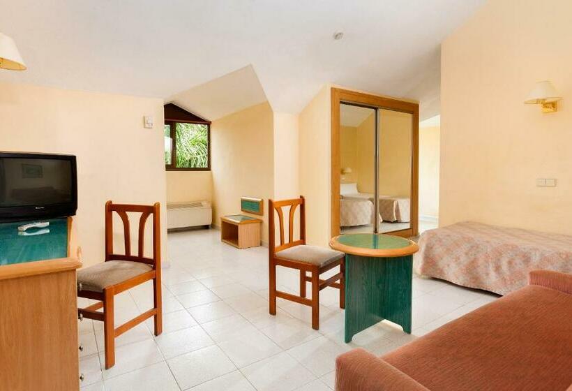 اتاق استاندارد یک تخته با بالکن, Radisson Resort & Residences Tenerife