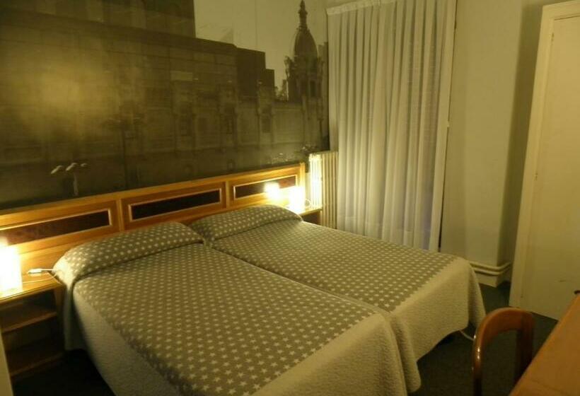 اتاق استاندارد, Photo Zabalburu