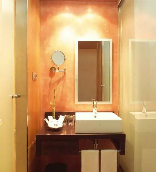 Quarto superior, Num