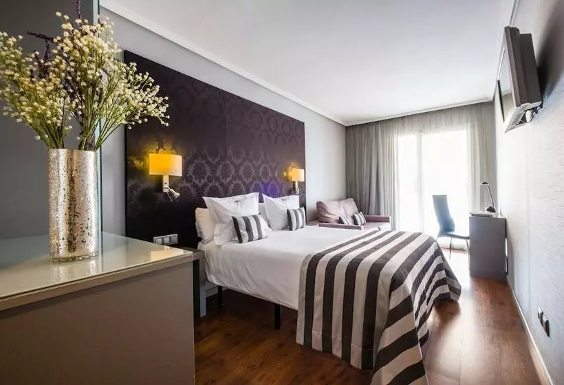 Quarto standard, Num
