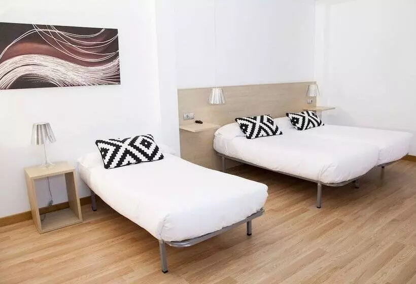 Family Room, Restaurante Cadosa