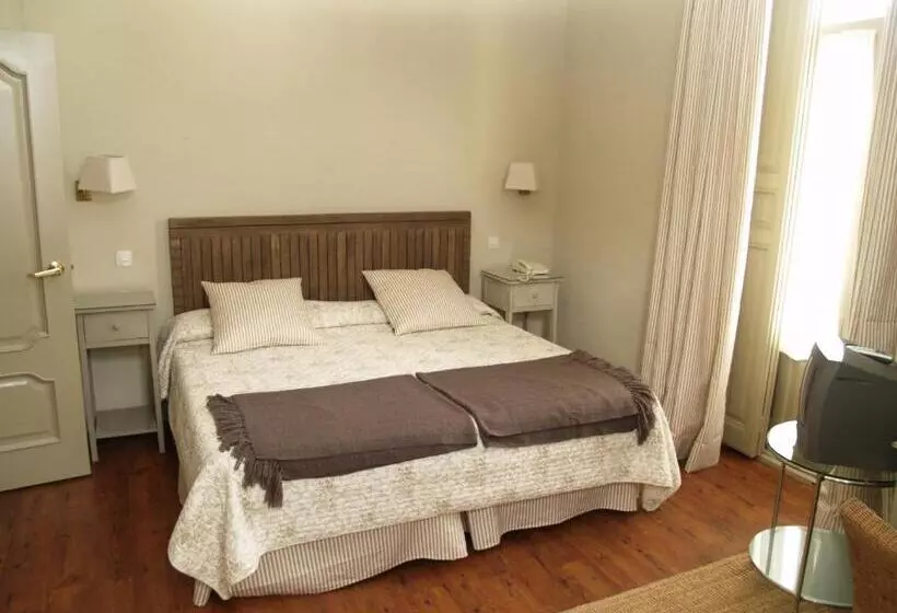 اتاق استاندارد, Roma