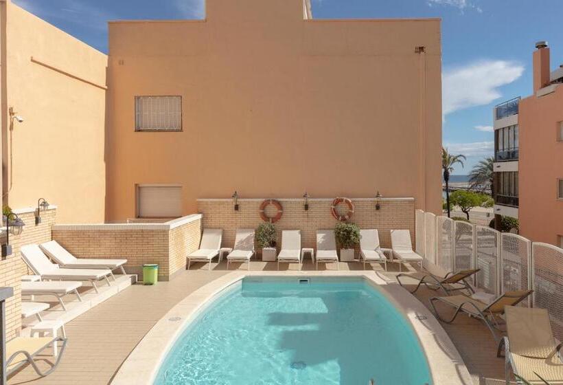 חדר סטנדרט נוף לבריכה, Rovira