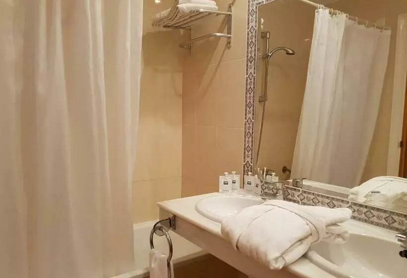 اتاق استاندارد با چشمانداز کوهستان, Trh Paraiso
