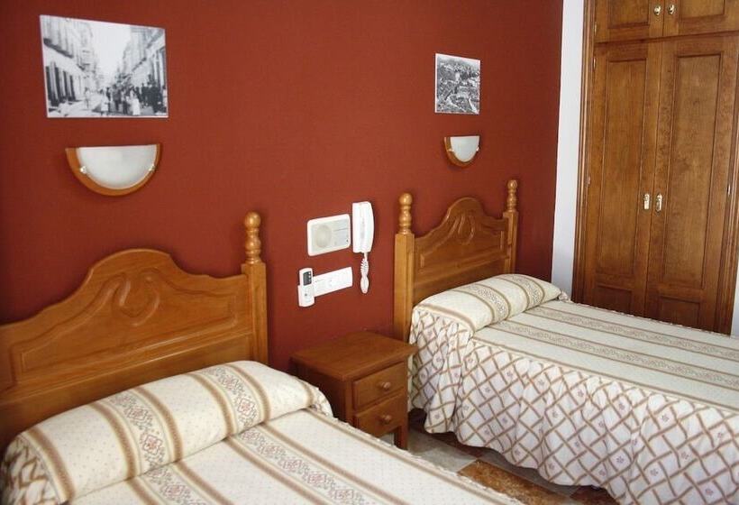 스탠다드 룸, Virgen De Los Reyes