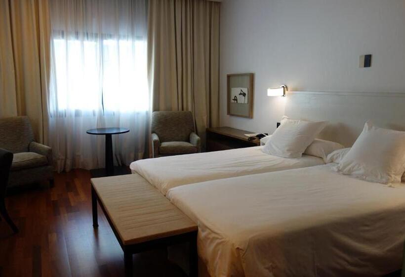Quarto standard, Parador De Antequera