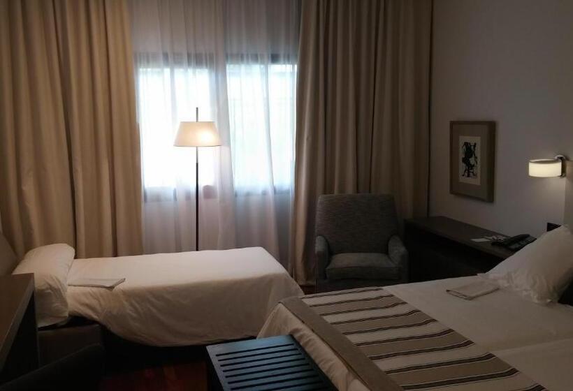 Номер Стандарт, Parador De Antequera