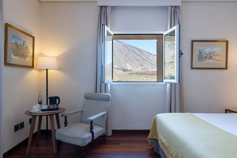 スタンダードルーム, Parador De Las Canadas Del Teide