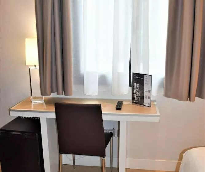 اتاق اکونومی, Sercotel Las Torres