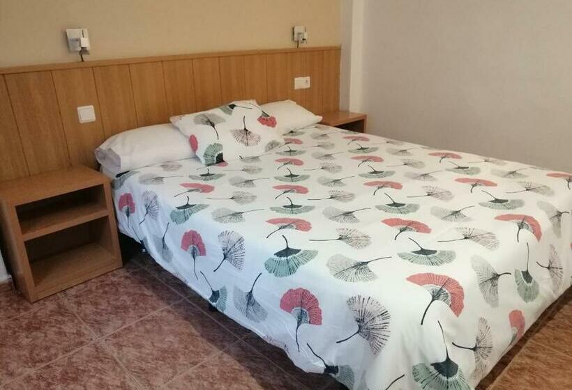 غرفة قياسية, Hostal Andrés