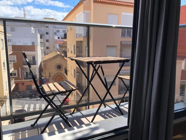 إستوديو قياسى, Hostal Andrés