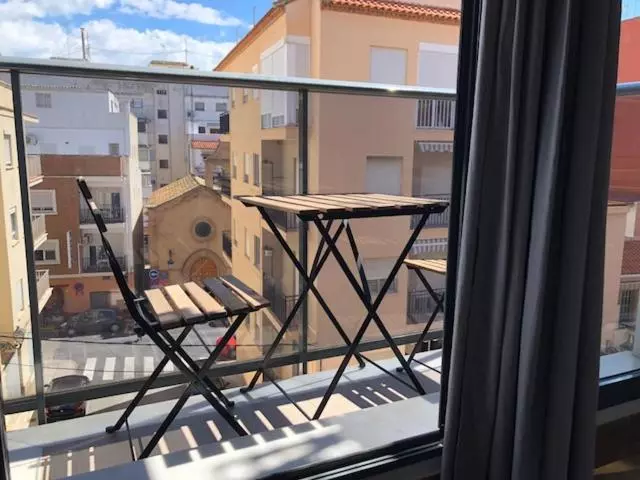استودیوی استاندارد, Hostal Andrés