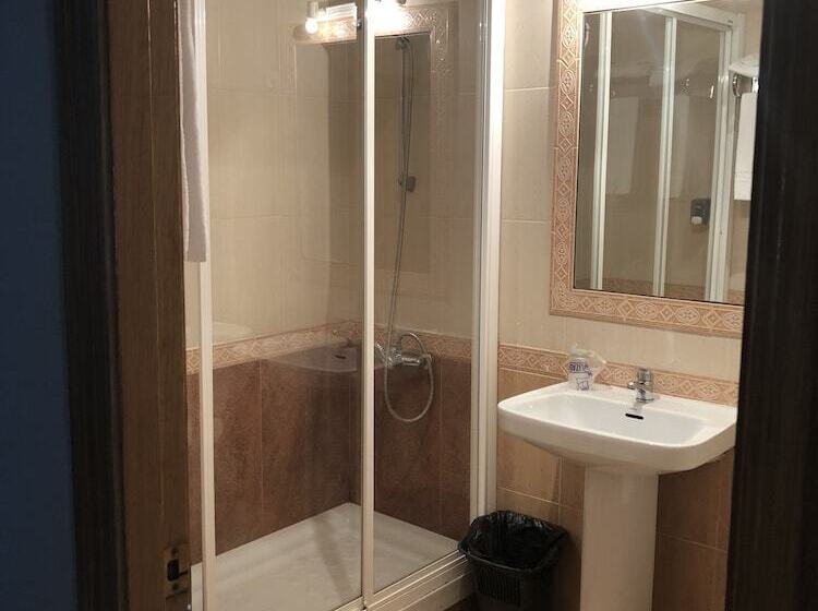 غرفة قياسية, Hostal Andrés