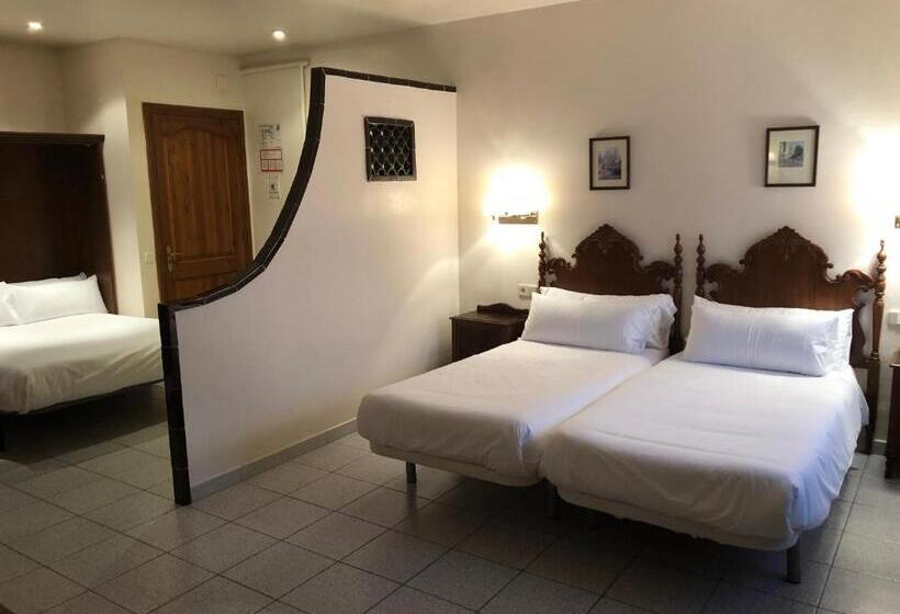 Четырехместный Номер Классик, Hostal De La Gloria