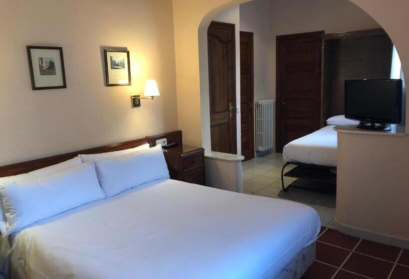 Номер Стандарт Трехместный, Hostal De La Gloria